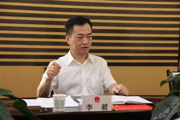 为高陵撤县设区奠定坚实基础 2014年,在高陵县任职4年之后,李毅的工作